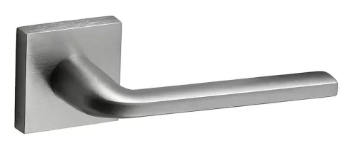 Rozetă Milly Pătrată Suprafață din crom satinat Numai mâner pe rozeta superioară