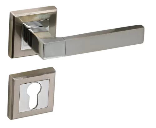 Star Štvorcová rozeta Satén chróm povrch PZ