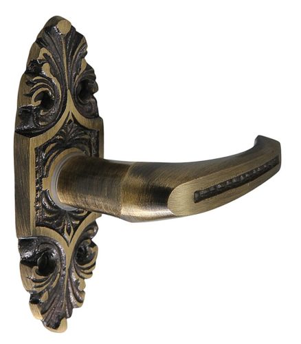 Suprafață baroc antică frecat în formă de „L”.