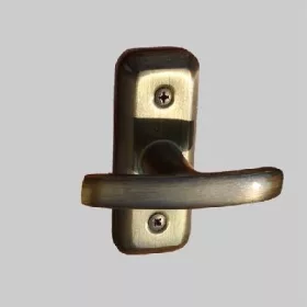   MÁRTON T Mâner pentru fereastră în formă de „T” cu suprafață frecat antic