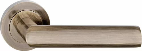 DARO ajtókilincs kerek rozettás antik Csak kilincs felső rozettán