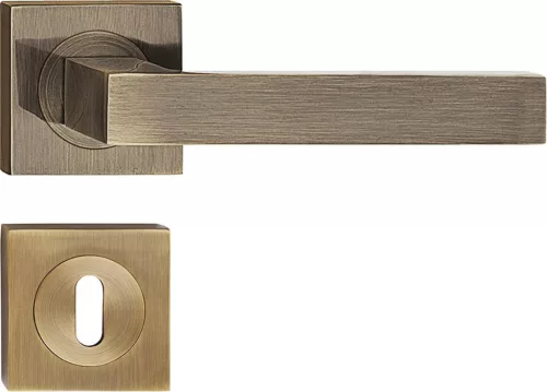 QUBIK ajtókilincs szögletes rozettás antik BB