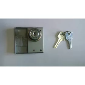 Bútorzár rászegezős cilinderes jobbos