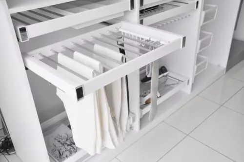 Kihúzható nadrágtartó oldalra szerelhető Tandem R fehér 600mm