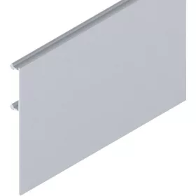   HELM 150 fedőlap D mennyezeti szereléshez hossz 6000 mm méretre vágható ezüst