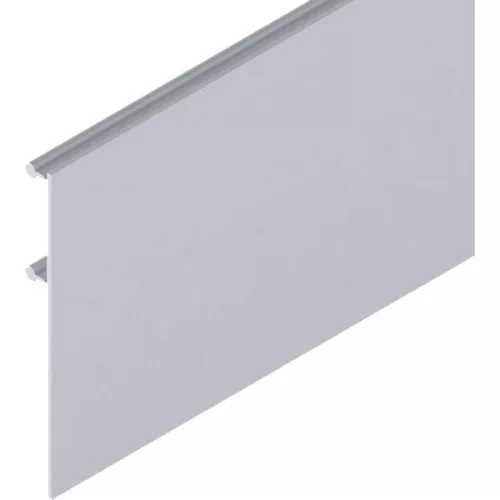 HELM 150 fedőlap D mennyezeti szereléshez hossz 6000 mm méretre vágható ezüst