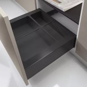 NINKA eins2vier burkolókeret KB 600 mm acél sötétszürke