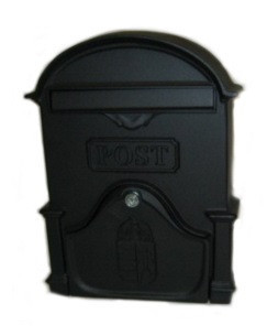 POSTALÁDA ÖNTÖTT FEKETE KÜRTÖS V-400 40*30*6,5 A